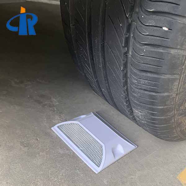 Ce Round Road road stud reflectors For Road Safety